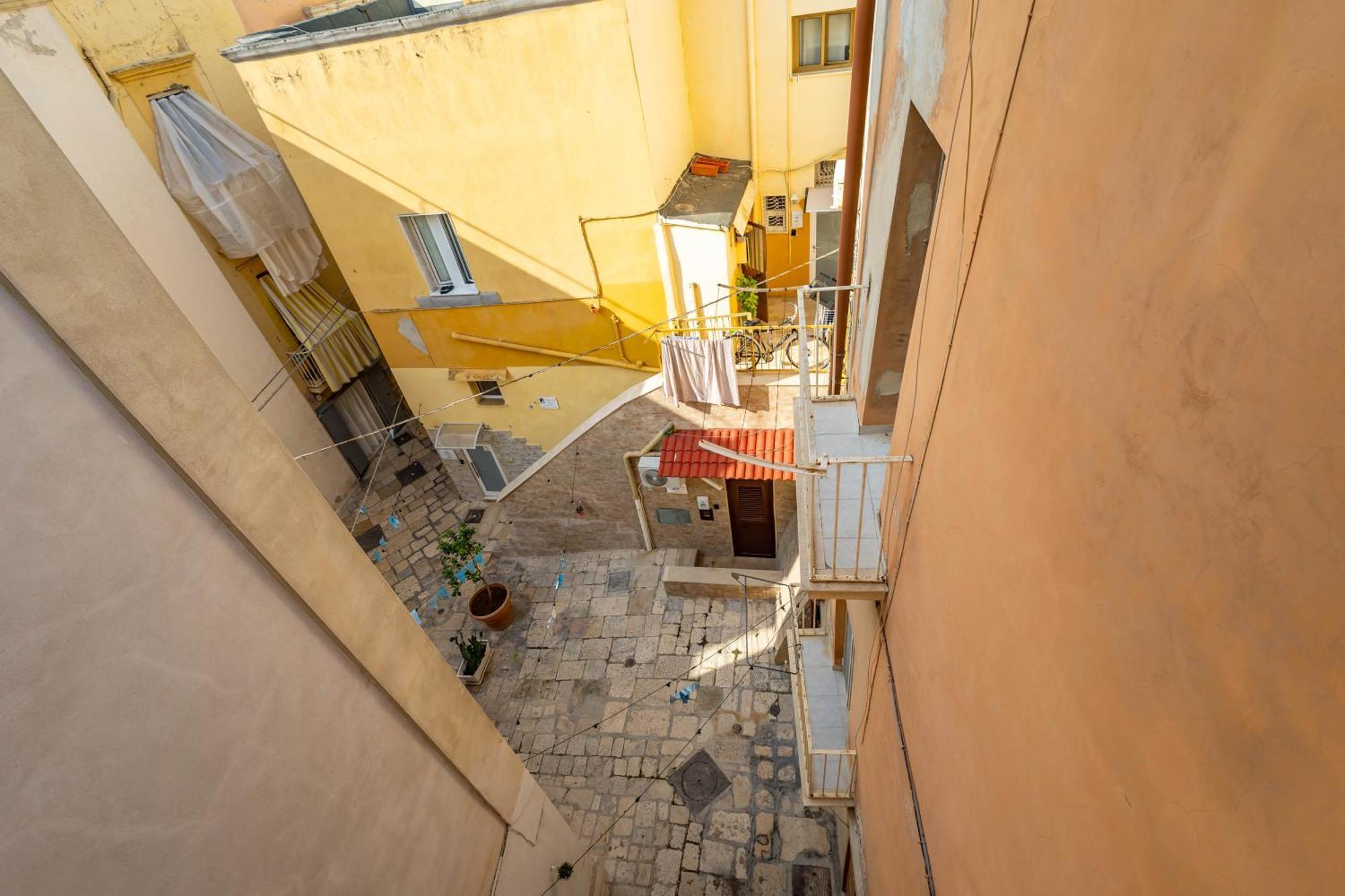 Corte32 Bari Exteriör bild